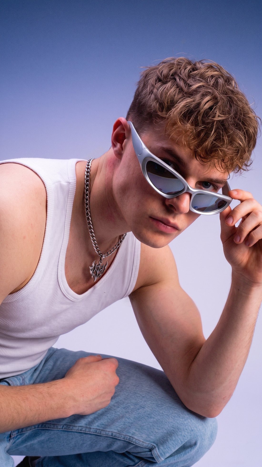 NATHN portrait, studio